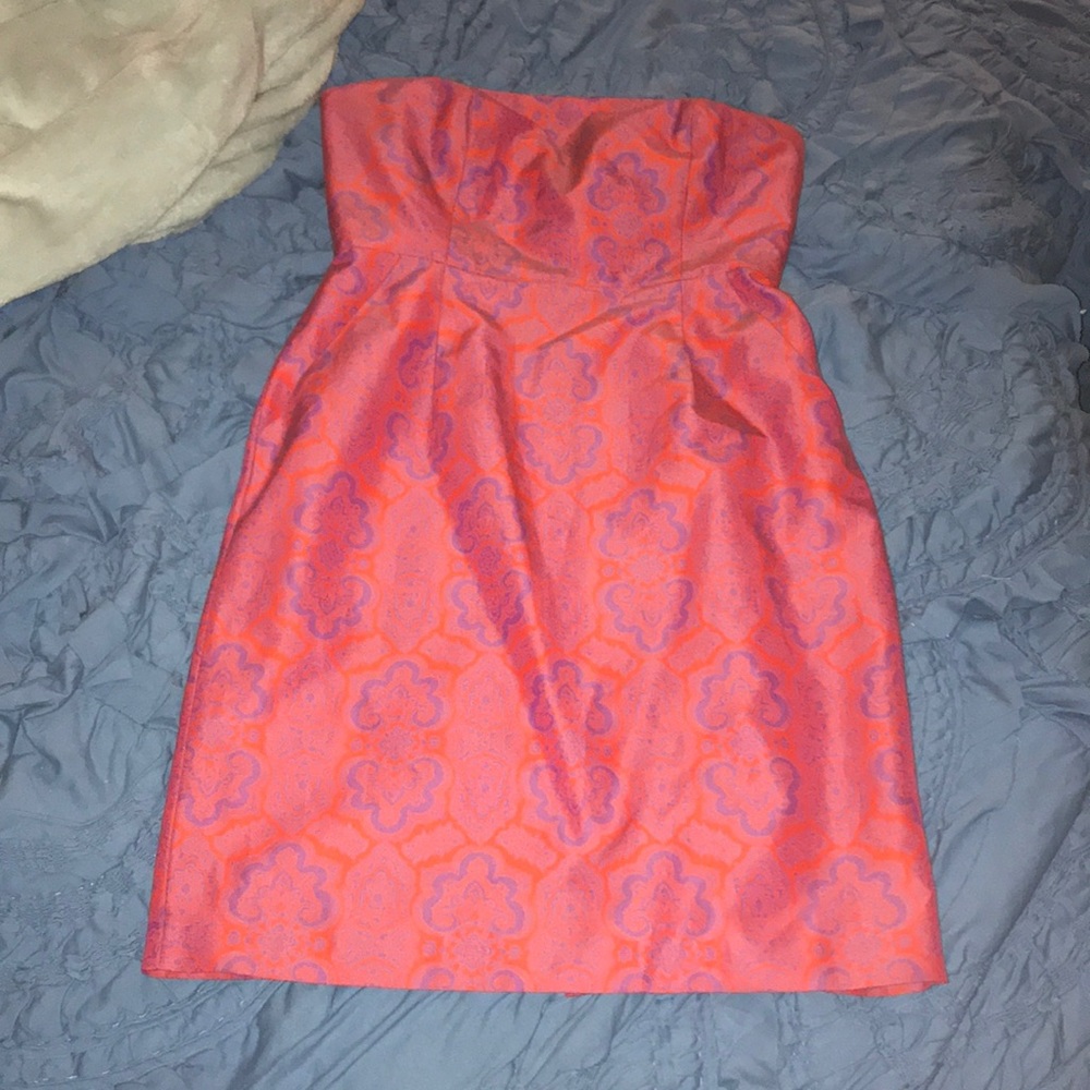 Strapless dress